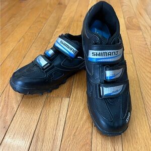 Shimano SH-WM51 Cycling Shoes with SPD cleats and Specialized BG inserts